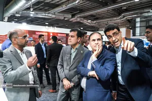 بازدید حسین افشین معاون علمی، فناوری و اقتصاد دانش بنیان رئیس جمهور از شانزدهمین نمایشگاه فناوری نانو