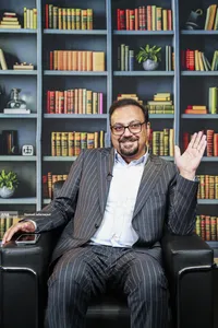 امیر رضا بازرگان رییس دانشگاه آزاد اسلامی واحد سیرجان