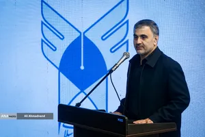 رونمایی از یادمان شهدای جنگ رمضان در مجتمع شهید صدرزاده دانشگاه آزاد