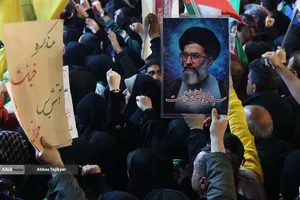 اجتماع مردمی در حمایت از رزمندگان اسلام و وداع با سردار شهید خادمی