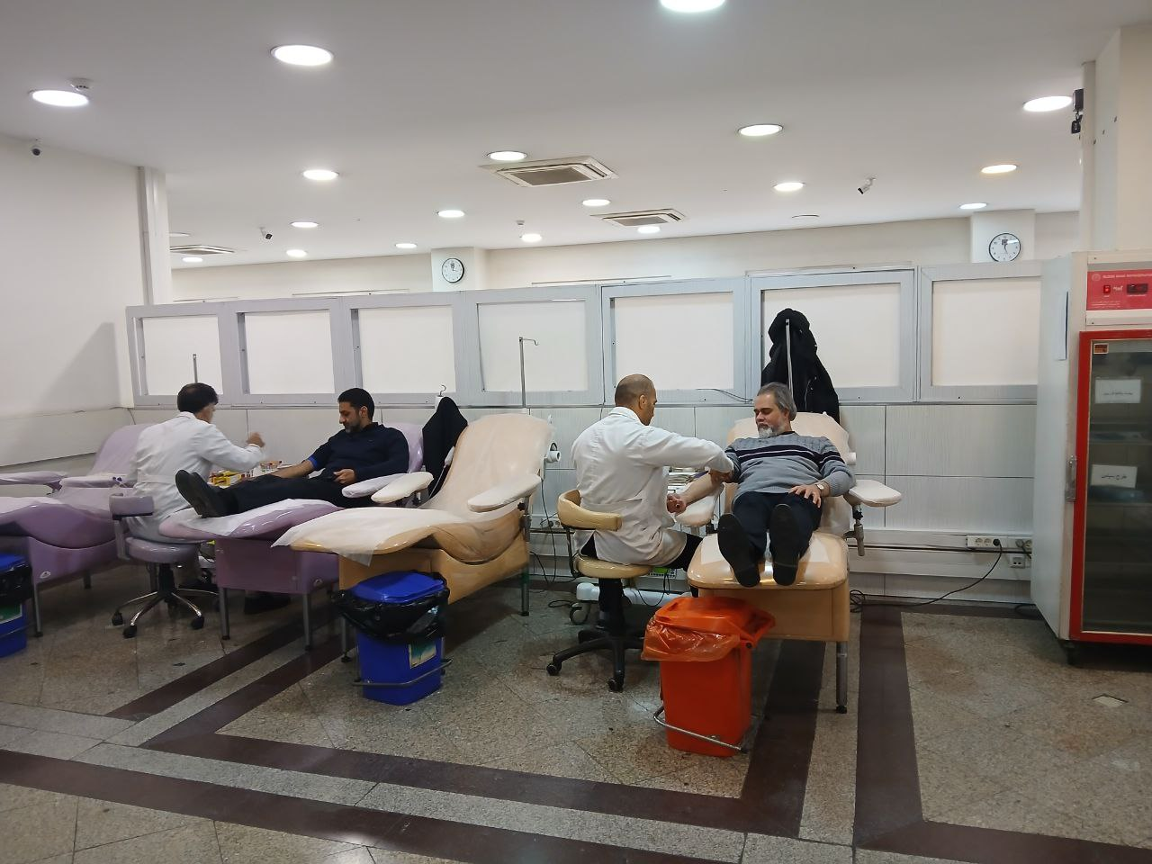 خانه برخی از سینماگران در جنگ آسیب دیده است/ دعوت فریدزاده از هنرمندان برای اهدای خون