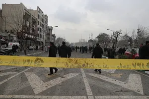 حمله هوایی جنگنده&zwnj;های اسرائیلی_آمریکایی به خیابان پیروزی تهران