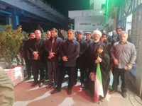 بازدید رئیس دانشگاه آزاد استان تهران از موکب‌های دانشگاهیان در میادین پایتخت