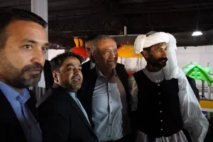 بازدید پزشکیان از نمایشگاه توانمندی&zwnj;های روستایی و عشایری کشور