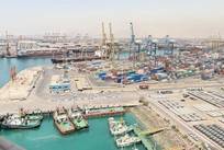 مدیرکل بنادر هرمزگان: چرخه حمل&zwnj;و&zwnj;نقل دربندر شهید رجایی کاملاً عادی است