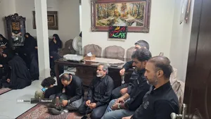 دیدار و تکریم خادمیاران رضوی منطقه 14 تهران با جمعی خانواده شهدا دفاع مقدس و جنگ 12 روزه صهیونیستی