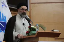 سبک زندگی اسلامی در جامعه پیاده نشده است