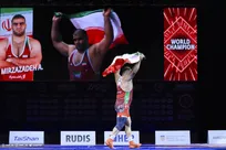 استقبال از خوزستانی‌های تیم ملی فرنگی با استخدام، سکه طلا و یک قطعه زمین