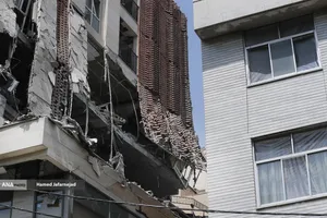 حمله رژیم صهیونی به ساختمانی در محله گیشا و منازل مردم، شهروندان و دانشمندان هسته ای کشورمان در جریان جنگ تحمیلی دوازده روزه