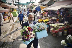 بازار گل محلاتی