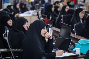 آیین افتتاحیه &laquo;طرح تحول درس انس با قرآن کریم&raquo; با حضور دکتر بیژن رنجبر رئیس دانشگاه آزاد اسلامی