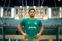 شکست سنگین ابراهیم‌زاده مقابل شمیل ممدوف؛ پایان کار تیم منتخب کشتی آزاد ایران در بوداپست با یک نقره و یک برنز