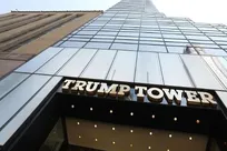 هجوم معترضان به برج ترامپ در نیویورک