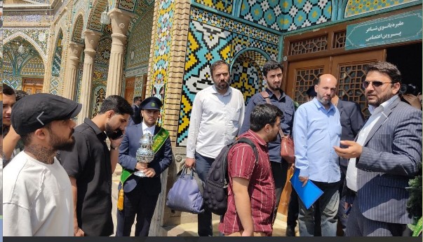 تور رسانه‌ای اهالی رسانه در حرم حضرت معصومه(س)؛ از فعالیت‌های فرهنگی تا برنامه‌های اجتماعی