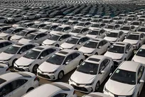 واردات بیش از ۱۴ هزار دستگاه خودرو خارجی به کشور