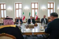 عراقچی: به دنبال منطقه‌ای قوی و باثبات هستیم