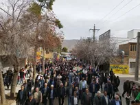 حضور دانشگاهیان آزاد اسلامی واحد ارسنجان در راهپیمایی یوم‌الله ۲۲ بهمن