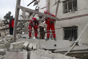 حمله هوایی جنگنده&zwnj;های اسرائیلی_آمریکایی به خیابان پیروزی تهران