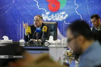 نگاهداری: جامعه از نابینایان درس حرکت و شرافت بیاموزد