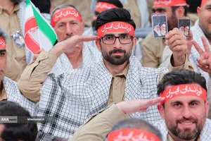 مراسم روز بسیج در حسینیه امام خمینی(ره)