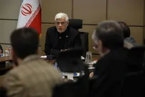 عارف: صنعت خودروسازی باید اکنون ارزیابی شده و با تعیین راهبرد بلندمدت، مسیرش اصلاح شود