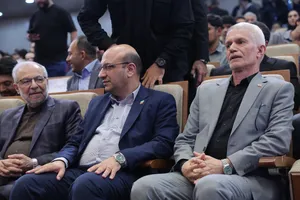 تجلیل از تیم&zwnj;های قهرمان دانشگاه آزاد اسلامی با حضور دکتر بیژن رنجبر