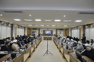 نشست تقریبی جمعی از علمای شیعه و اهل تسنن در مشهد مقدس