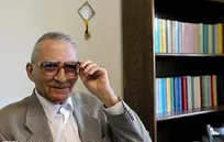 در ستایش حضور «کیفی-وجودی» استاد کریم مجتهدی