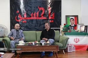 دیدار با خانواده نخبه شهید علی حیدرزاده