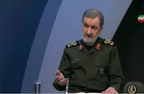 محسن رضایی با لباس نظامی در صداوسیما: انتقام خیبرشکن در راه است