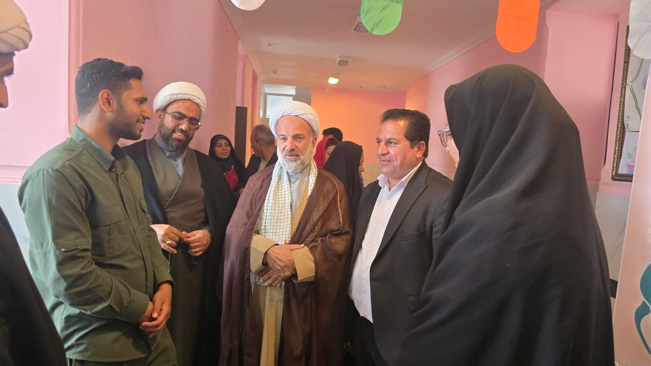 وقتی جهادگران داراب کنار عشایر رکنآباد ایستادند وقتی جهادگران داراب کنار عشایر رکنآباد ایستادند