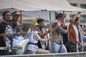 حرکت بزرگ&zwnj;ترین ناوگان"الصمود" همبستگی بین&zwnj;المللی از بندر بارسلونا اسپانیا به سوی غزه