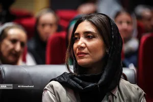 نیکی مظفری