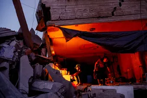 حملات هوایی رژیم صهیونیستی به اردوگاه آوارگان غزه و منطقه خان&zwnj;یونس 