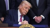 پایان ۴۳ روز بلاتکلیفی | ترامپ لایحه بازگشایی دولت آمریکا را امضا کرد