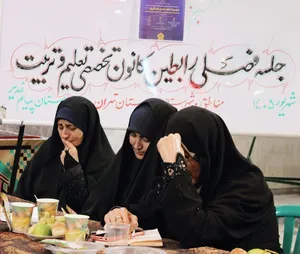 فعالیت خادمیاران و یاوران رضوی منطقه دارالمومنین تهران 