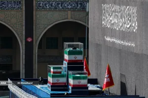 مراسم وداع با رهبر شهید انقلاب - 2
