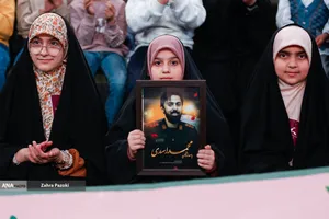 محفل ستاره&zwnj;ها