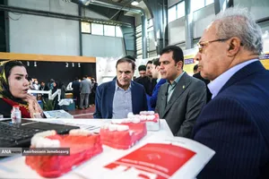 بازدید حسین افشین معاون علمی، فناوری و اقتصاد دانش بنیان رئیس جمهور از شانزدهمین نمایشگاه فناوری نانو