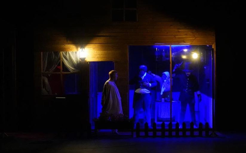 خشونت در چهل‌وچهارمین جشنواره تئاتر فجر؛ آیینه جامعهٔ پرتنش یا تشدید اضطراب جمعی؟