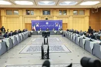 رئیس‌جمهور به بانک مرکزی رفت / برگزاری جلسه تضمین امنیت غذایی و بهبود معیشت مردم