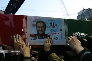 تشییع پیکر شهیدان لاریجانی، سلیمانی و شهدای ناو دنا