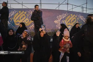  اجتماع مردم تهران در پی خبر شهادت حضرت آیت الله العظمی امام خامنه ای رحمته الله علیه رهبر عظیم الشان انقلاب اسلامی ایران