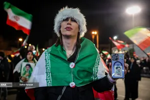 اجتماع مردمی در حمایت از رزمندگان اسلام