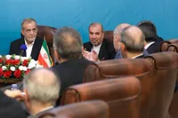 طلب ۵۵ همتی در حوزه دارو وتجهیزات پزشکی/
انرژی، ارز و بازار توافقی محور رایزنی‌های بخش خصوصی و رئیس جمهور