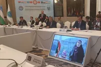 پیام تصویری وزیر راه از مجاورت پُل بمباران‌شده B۱ کرج به اجلاس وزرای حمل‌ونقل شانگهای/ابتکارات ایران برای افزایش کارایی حمل‌ونقل