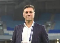 واکنش مدیرعامل تراکتور به پیشنهاد به آقاسی و بیانیه هیات فوتبال یزد +فیلم