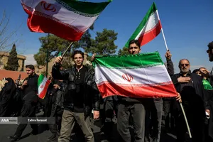 راهپیمایی مردم تهران در محکومیت حملات آمریکایی - صهیونیستی