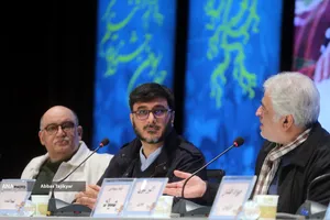 محمدرضا شفیعی تهیه کننده و نادر سلیمانی بازیگر در نشست خبری فیلم سینمایی صیاد