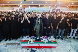 تشییع و خاکسپاری شهدای حملات رژیم صهیونیستی در قطعه42 بهشت زهرا(س)